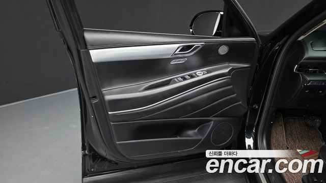 Genesis GV80 2022 — photo 14