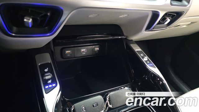 Kia Sorento 2021 — photo 24