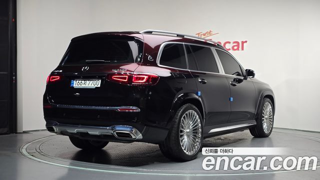 Mercedes-Benz GLS-Class 2023 — photo 2