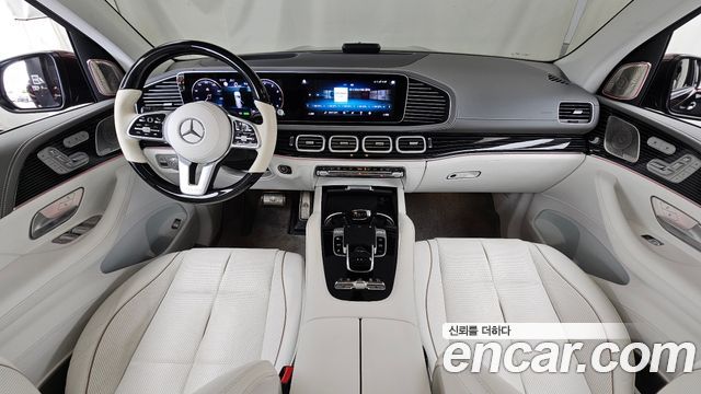 Mercedes-Benz GLS-Class 2023 — photo 10