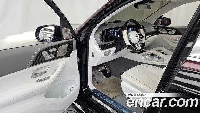 Mercedes-Benz GLS-Class 2023 — photo 13