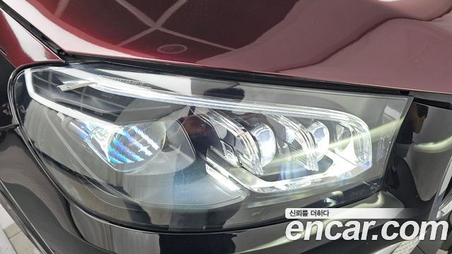 Mercedes-Benz GLS-Class 2023 — photo 8