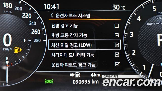 Land Rover Range Rover 2017 — photo 22
