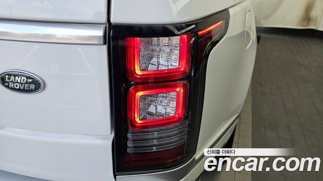 Land Rover Range Rover 2017 — photo 9
