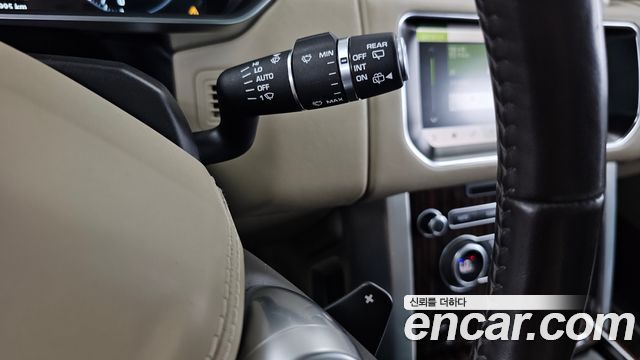 Land Rover Range Rover 2017 — photo 29