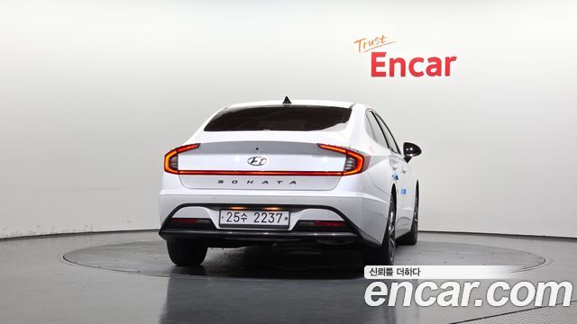 Hyundai Sonata 2020 — photo 4