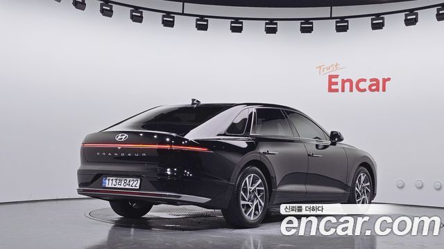 Hyundai Grandeur 2023 — photo 2