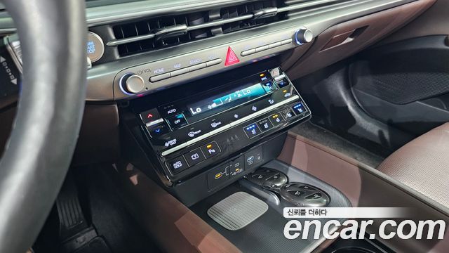 Hyundai Grandeur 2023 — photo 23