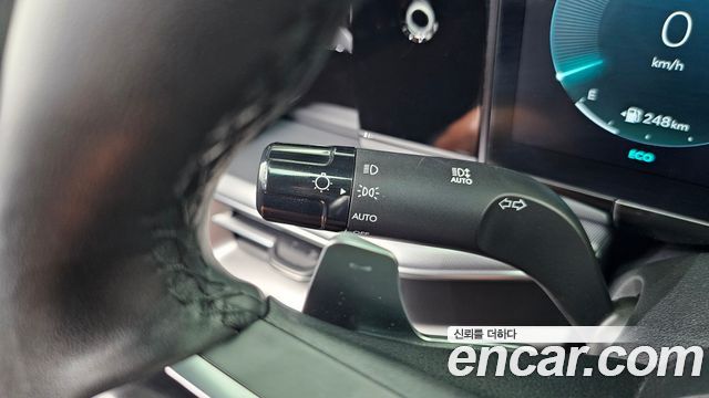 Hyundai Grandeur 2023 — photo 30