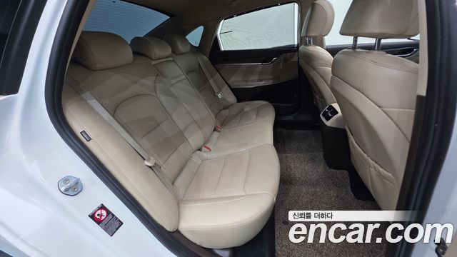 Hyundai Grandeur 2018 — photo 32