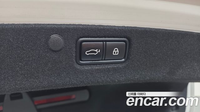 Hyundai Grandeur 2018 — photo 34