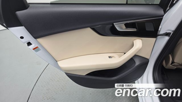 Audi A4 2021 — photo 15