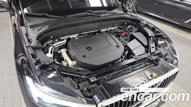 Volvo XC60 2021 — photo 6