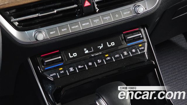 Kia Mohave 2021 — photo 30