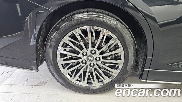 Lexus LM 2025 — photo 5