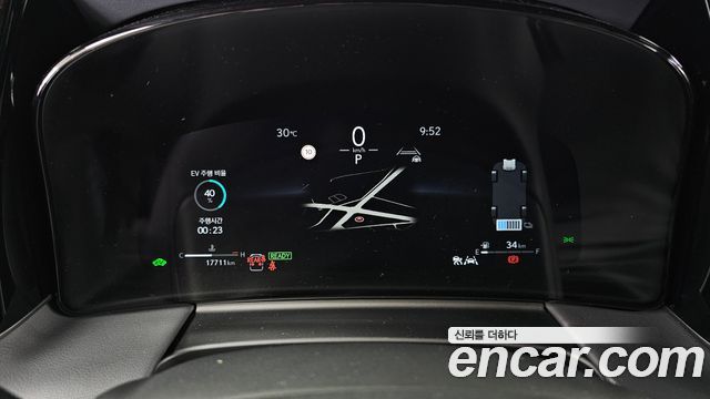Lexus LM 2025 — photo 11