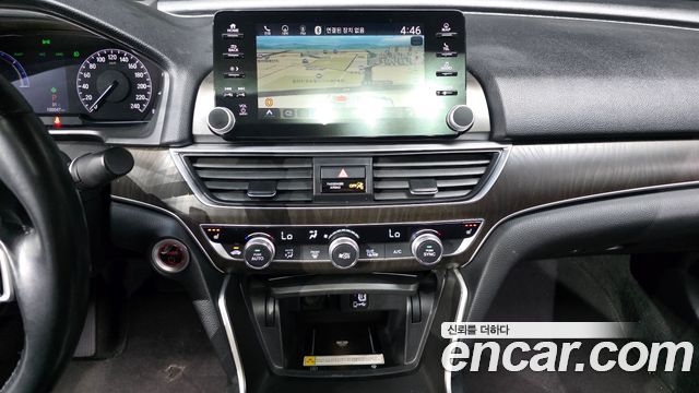 Honda Accord 2020 — photo 19