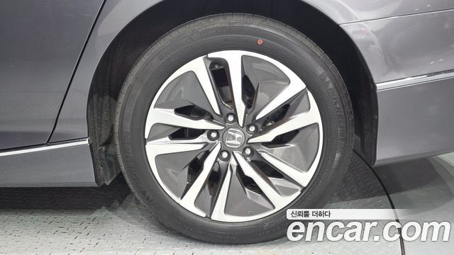 Honda Accord 2020 — photo 7