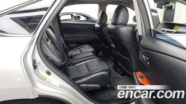 Lexus RX 2010 — photo 12