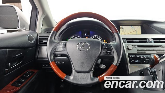 Lexus RX 2010 — photo 13