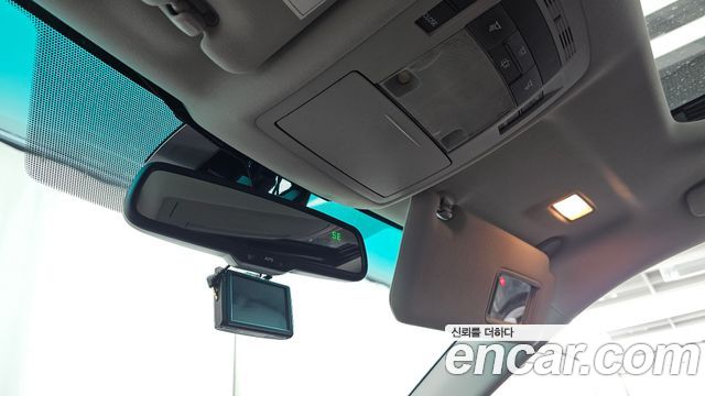 Lexus RX 2010 — photo 17