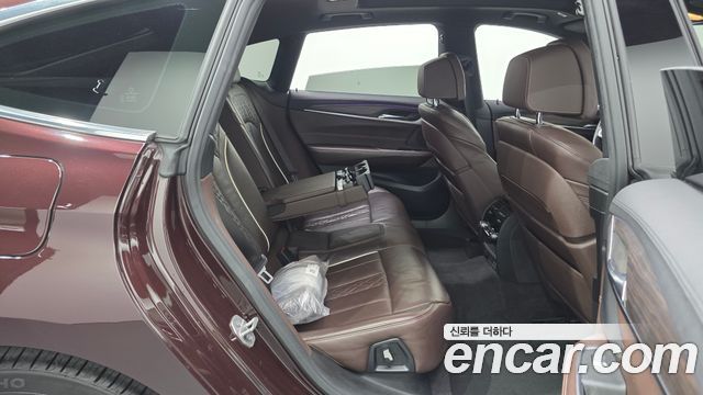 BMW Gran Turismo 2020 — photo 24