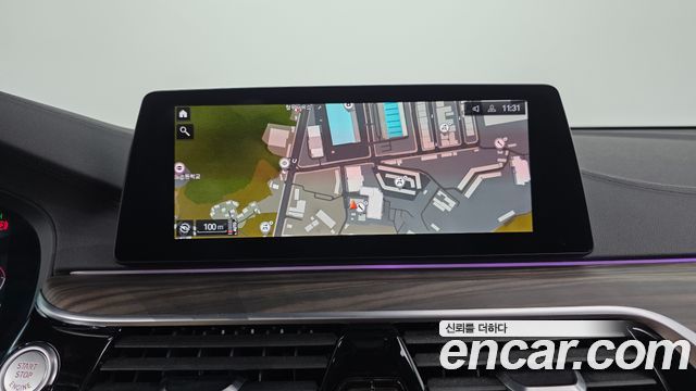 BMW Gran Turismo 2020 — photo 15
