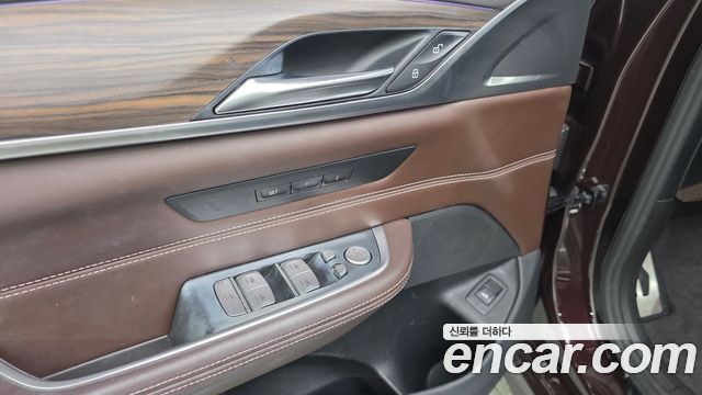 BMW Gran Turismo 2020 — photo 28