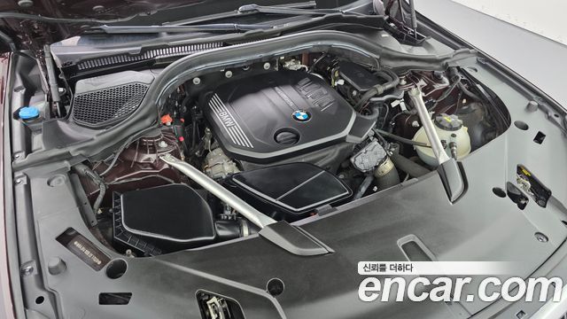 BMW Gran Turismo 2020 — photo 30