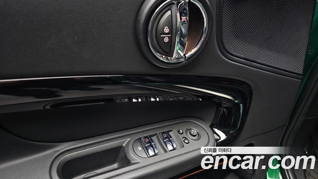 Mini Countryman 2023 — photo 27