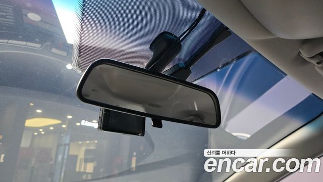 KG Mobility KORANDO 2018 — photo 29