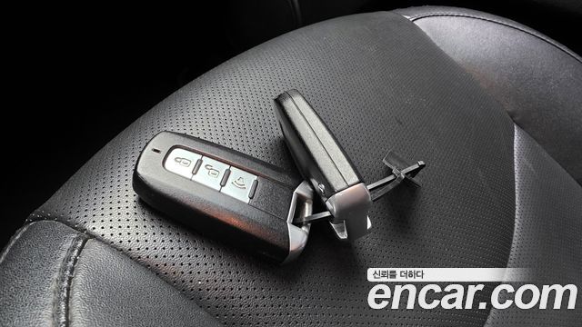 KG Mobility KORANDO 2018 — photo 34