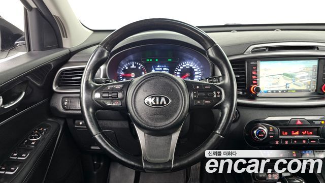 Kia Sorento 2016 — photo 14