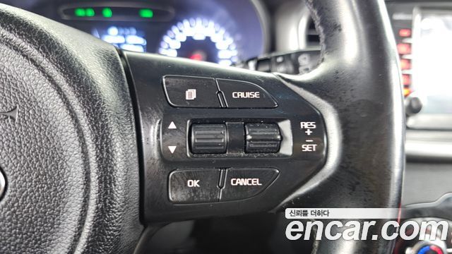 Kia Sorento 2016 — photo 18