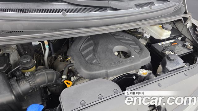Hyundai Starex 2017 — photo 6