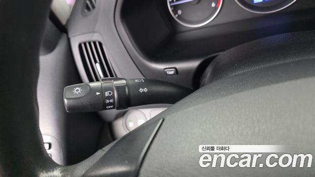 Hyundai Starex 2017 — photo 27