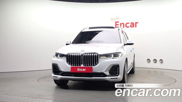 BMW X7 2022 — photo 3