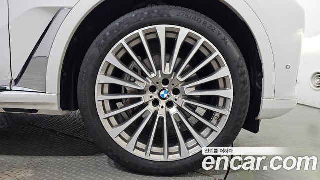 BMW X7 2022 — photo 5