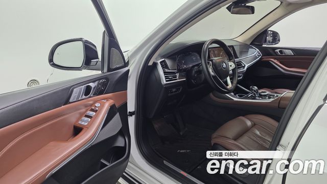 BMW X7 2022 — photo 13