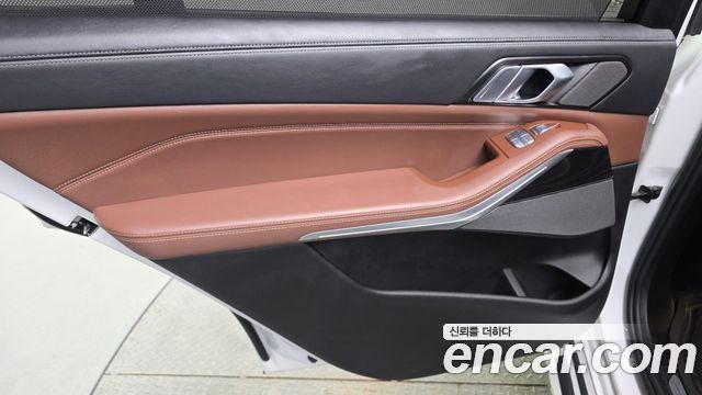 BMW X7 2022 — photo 15