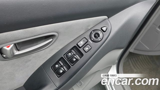 Hyundai AVANTE 2007 — photo 13