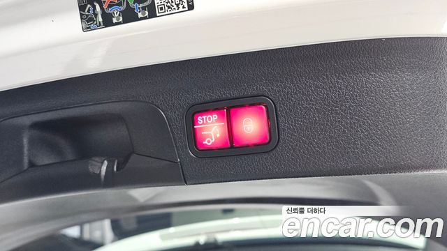 Mercedes-Benz GLE-Class 2023 — photo 27