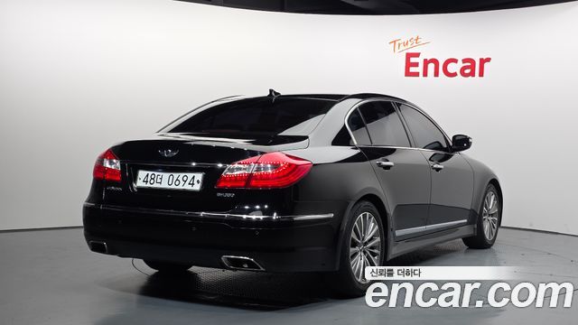 Hyundai Genesis 2014 — photo 2