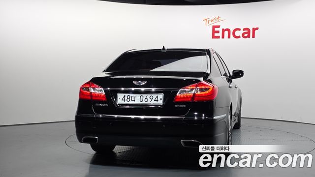 Hyundai Genesis 2014 — photo 4