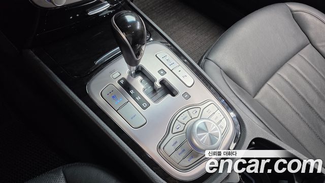 Hyundai Genesis 2014 — photo 9