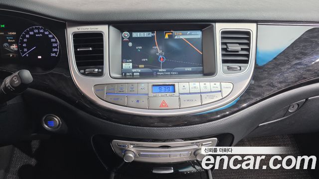 Hyundai Genesis 2014 — photo 15