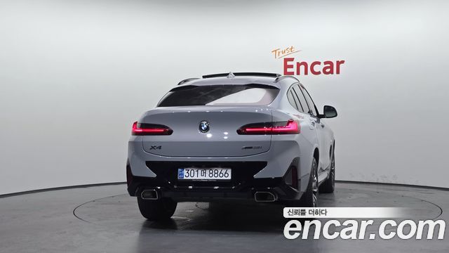 BMW X4 2025 — photo 4