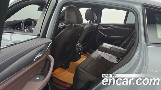BMW X4 2025 — photo 17