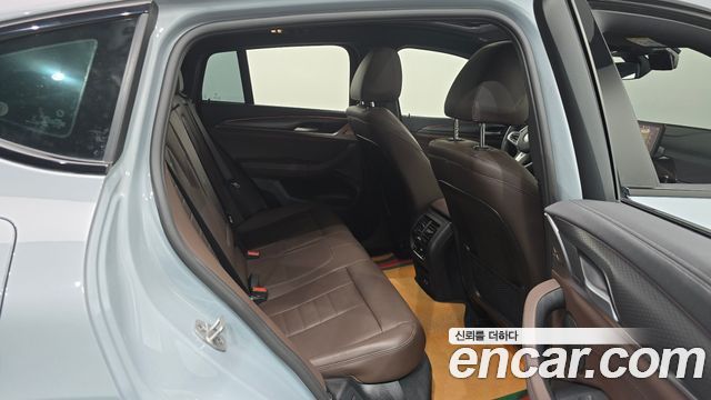 BMW X4 2025 — photo 18