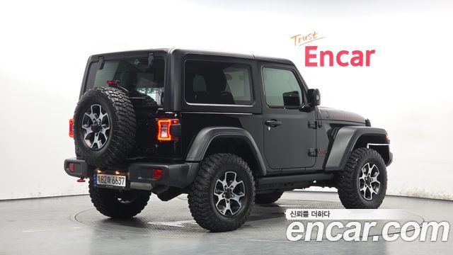 Jeep Wrangler 2023 — photo 2